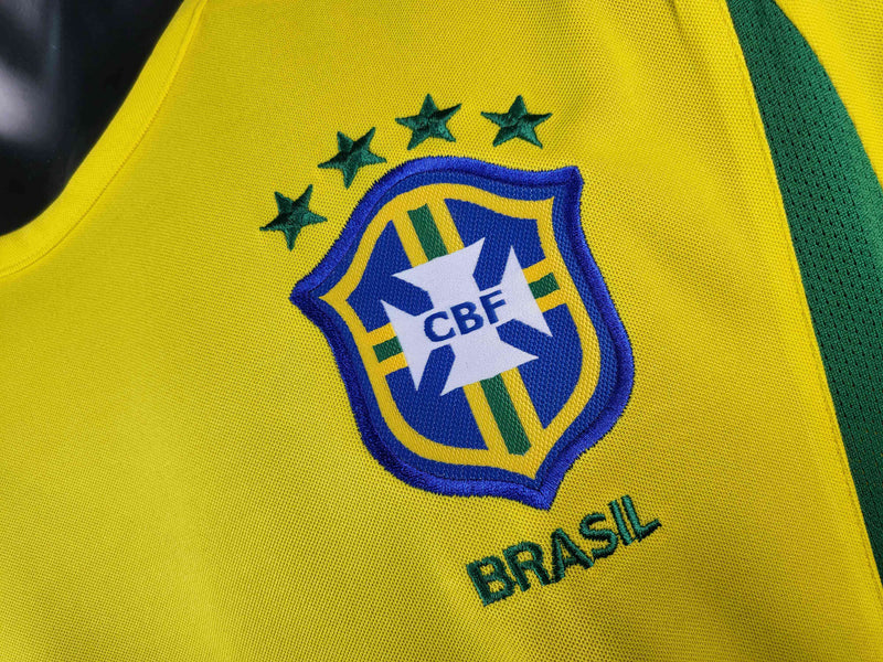 Camisa Retrô Brasil Copa 2002 - Ronaldo 9 - Nike