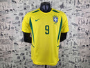 Camisa Retrô Brasil Copa 2002 - Ronaldo 9 - Nike