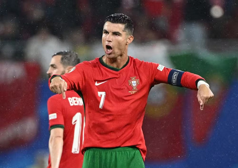 Camisa Portugal 2024/25 Manga Longa- Ronaldo