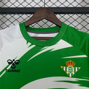 Camisa Real Betis Especial Naruto 25/26 -Torcedor Masculina - Lançamento